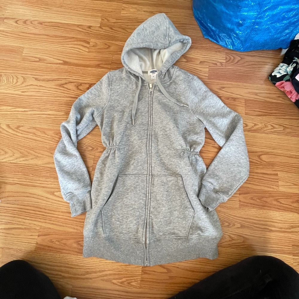 NWOT old navy maternity zip up